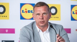 Tréner slovenskej futbalovej reprezentácie do 21 rokov Jaroslav Kentoš.