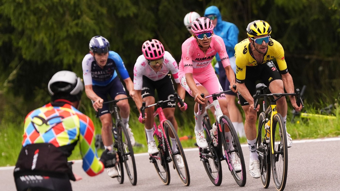 ONLINE: Cyklisti idú 18. etapu Giro d'Italia 2025.
