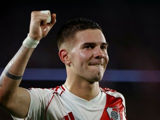 Argentínsky futbalista Franco Mastantuono.