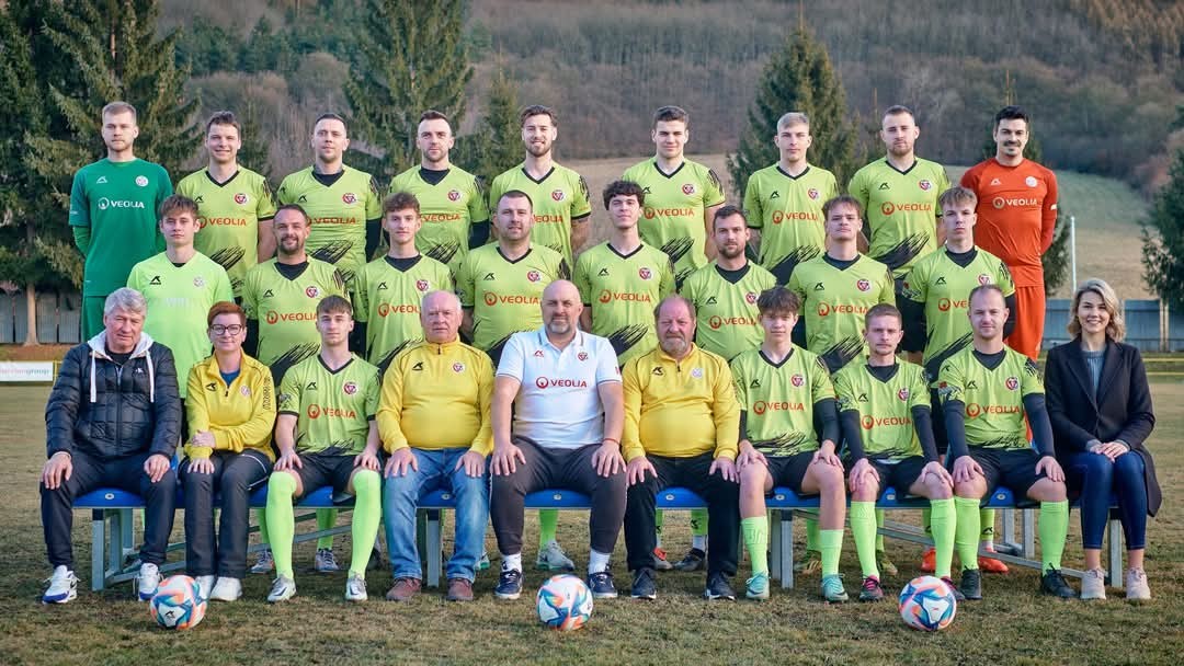 Škriniarov druhý najobľúbenejší klub je blízko prvenstva. Príde reprezentant na oslavy?