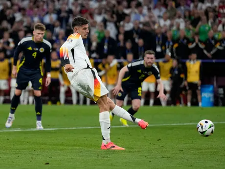 Kai Havertz strieľa gól z penalty v zápase Nemecko - Škótsko na EURO 2024.