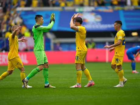Radosť hráčov Ukrajiny po výhre nad Slovenskom v zápase skupiny E na EURO 2024 (ME vo futbale).