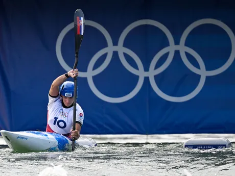 Eliška Mintálová v semifinále K1 na OH 2024 v Paríži.