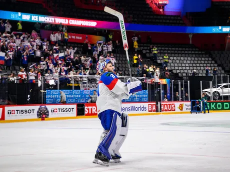 Samuel Hlavaj v zápase Slovensko - Francúzsko na MS v hokeji 2025.