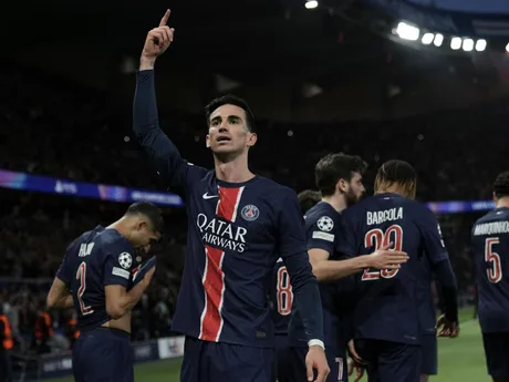 Fabián Ruiz sa teší po strelenom góle v zápase Paríž St. Germain - Arsenal FC v odvete semifinále Ligy majstrov.