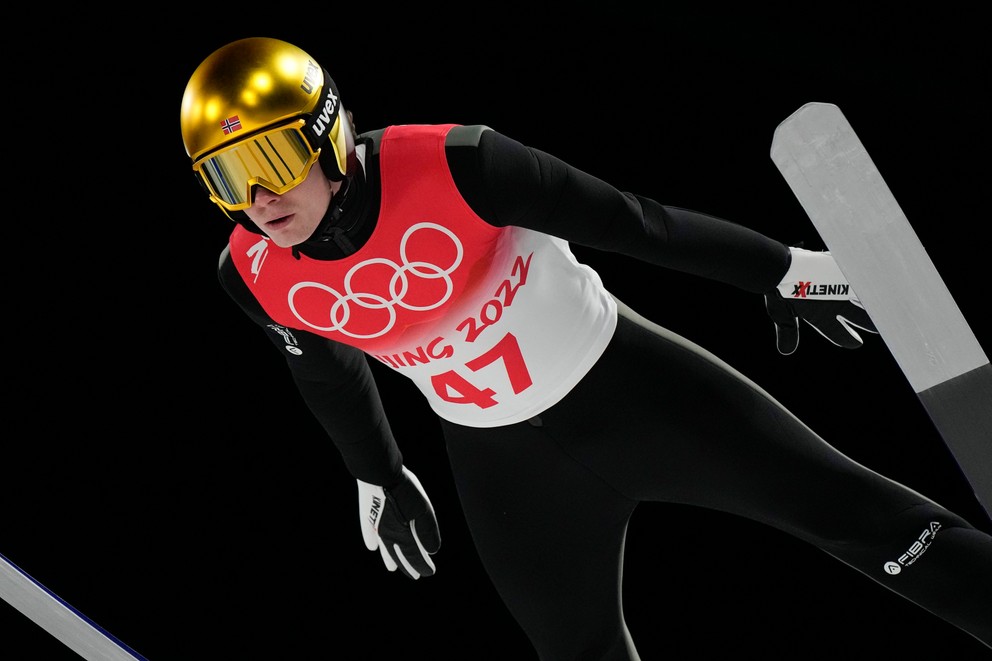 Marius Lindvik na ZOH 2022 v Pekingu.